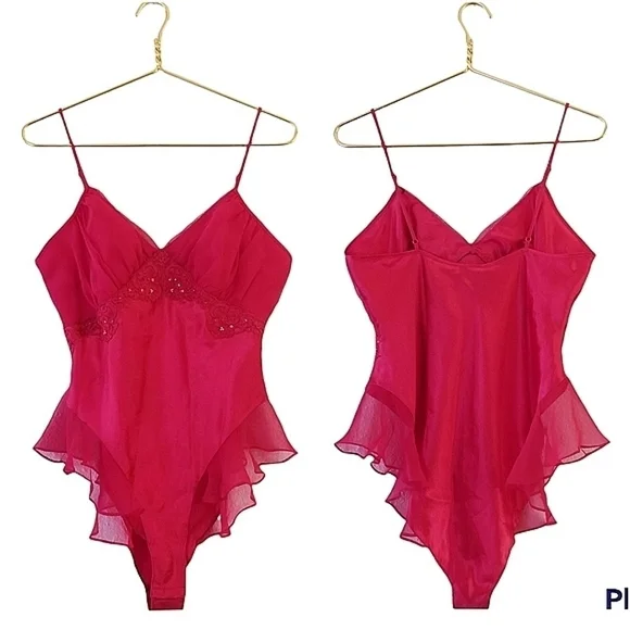 VICTORIAS SECRET Gold Label Vintage Satin Red Teddy Bodysuit Medium